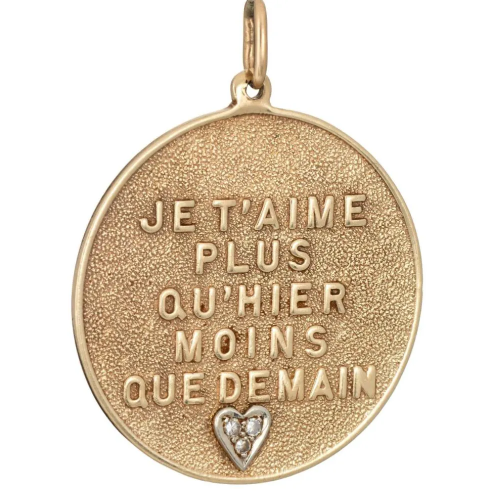 Breloque « Qu'hier Que Demain » des années 70 en or 14 carats et diamants, gage d'amour attribué à Merrin