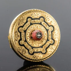 Broche ancienne corail émail et diamant