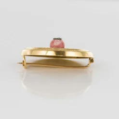 Broche ancienne corail émail et diamant