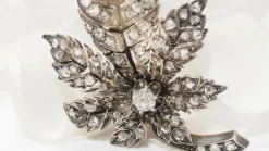 Broche Ancienne En Or Rose Et Argent Ornée De Diamants