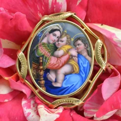 Broche ancienne émail et or