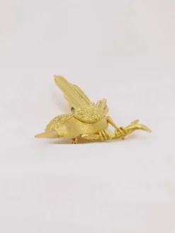 Broche animalière Oiseau or jaune diamant