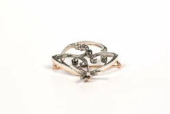 Broche Art Nouveau or jaune et blanc, diamants taille rose