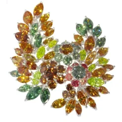 Broche avec Diamants
