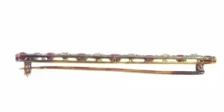 Broche barre Art Déco avec diamants et rubis
