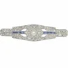 Broche barre de diamants Art Déco avec saphirs et une perle