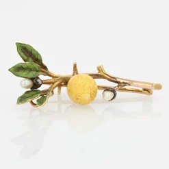 Broche branche de citronnier émail et perles fines