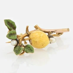 Broche branche de citronnier émail et perles fines
