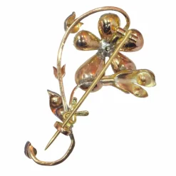 Broche branche fleurie, diamants