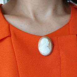 Broche camée « shakespeare », 19è, anglaise, or et coquillage
