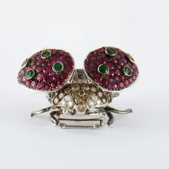 Broche 
