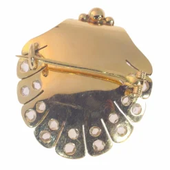 Broche coquillage en or, diamants