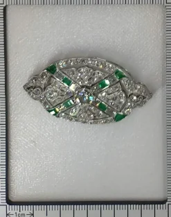 Broche diamant et émeraude