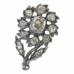 Broche diamants baroque