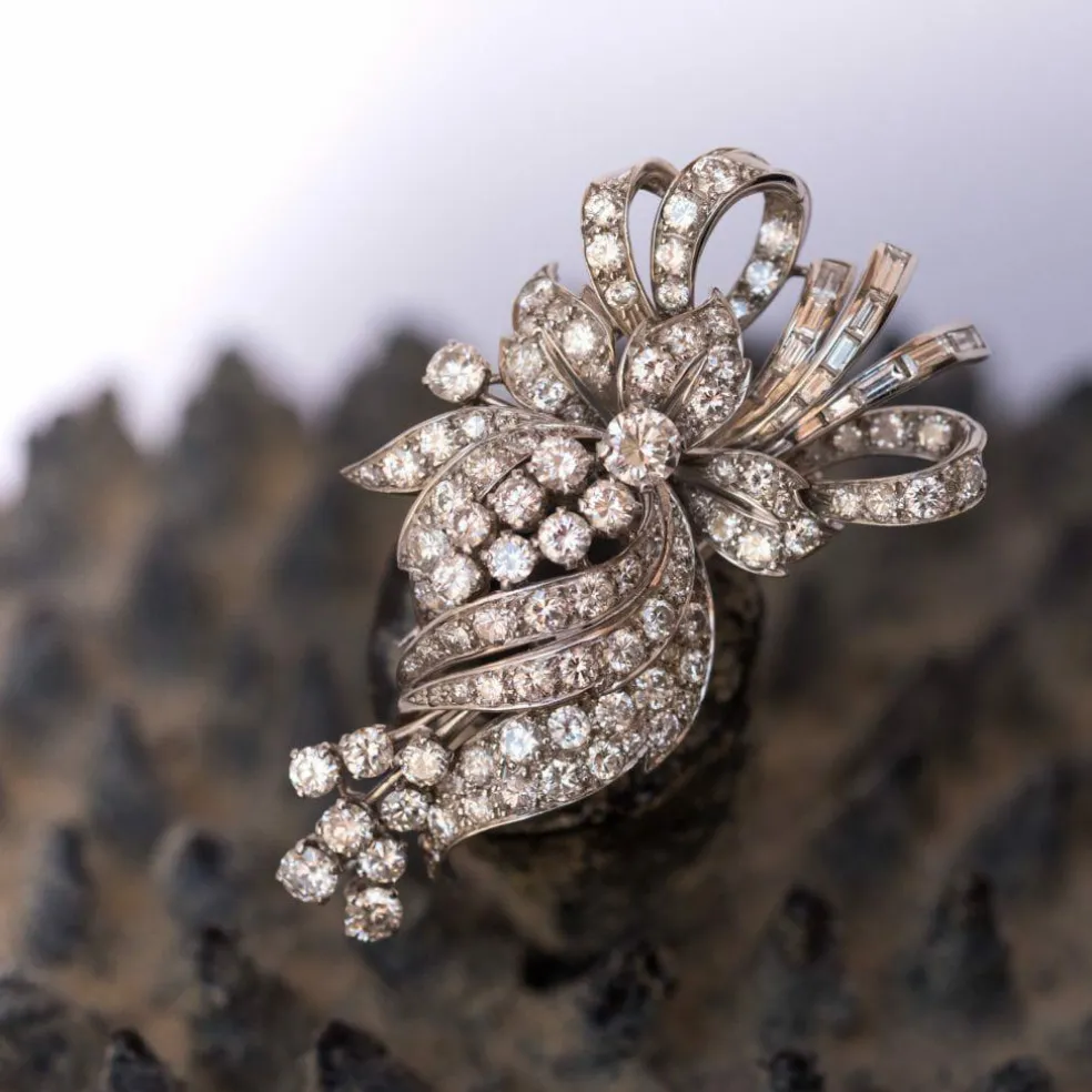 Broche diamants brillants et baguettes