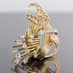 Broche diamants et or jaune rétro