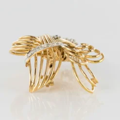 Broche diamants et or jaune rétro