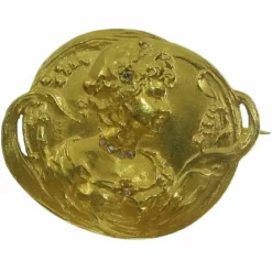 Broche en or