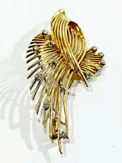 Broche en or et diamants