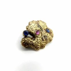 Broche en or russe avec saphir, diamant et rubis biologique