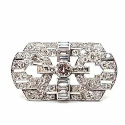Broche en platine et diamants