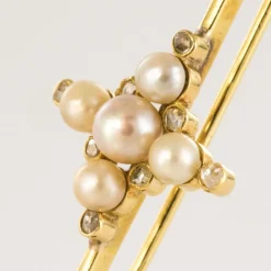Broche Epingle ancienne perles fines