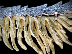 Broche et pendentif ornée de 2 carats de brillants