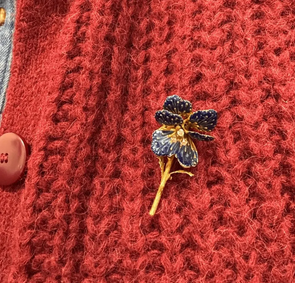 Broche « fleur bleue » Éd. Richards