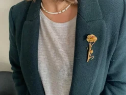 Broche Fleur En Or Et Saphir Rose
