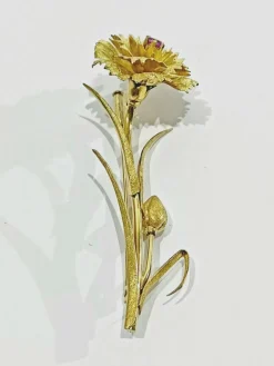 Broche Fleur En Or Et Saphir Rose