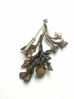 Broche florale en diamant. Italie, vers 1920