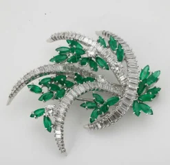 Broche émeraudes et diamants