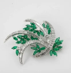 Broche émeraudes et diamants