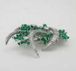 Broche émeraudes et diamants