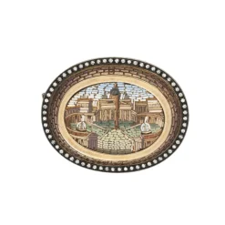 Broche micromosaïque en or 18 carats, argent et diamants