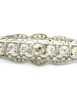 Broche or blanc avec diamants