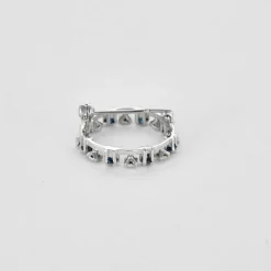 Broche or gris, pierre blanches et saphirs