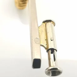 Broche Or jaune et blanc Emeraude et Diamants
