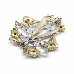 Broche or jaune platine saphirs diamants