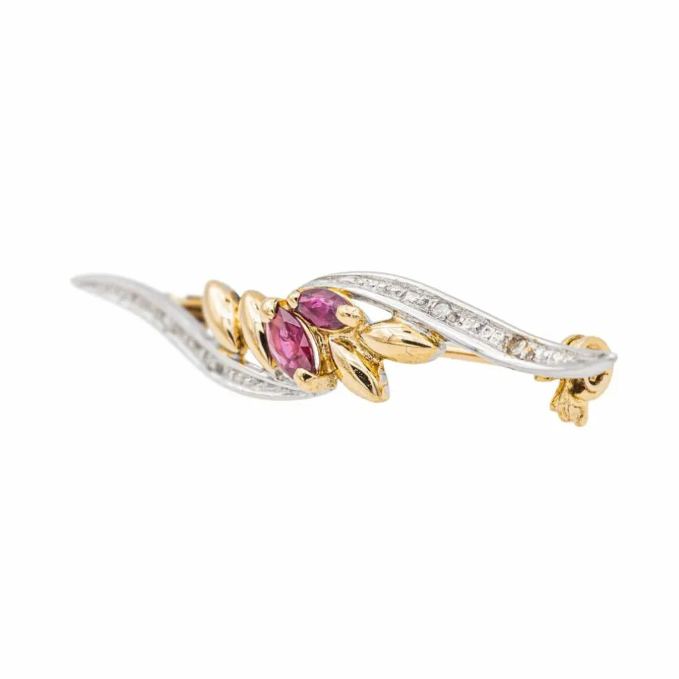 Broche Or jaune Rubis
