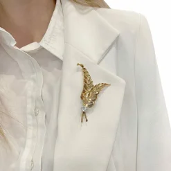 Broche, or rose, platine, diamant.