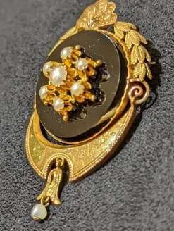 Broche Pendentif Onyx et Perles