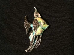 Broche poisson en Argent émaillé & marcassites