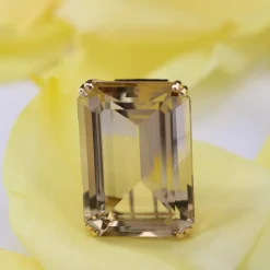 Broche rétro citrine