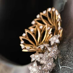 Broche étoiles diamants