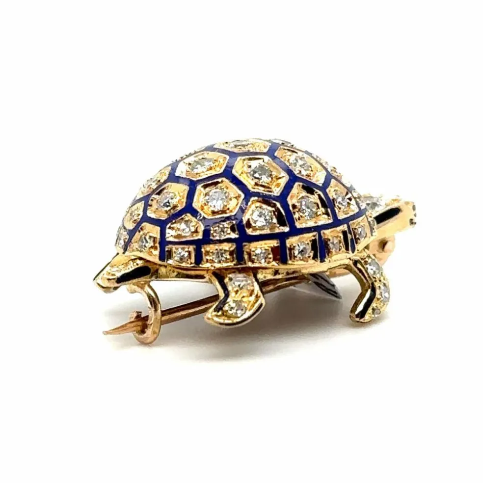 Broche tortue en or, émaillée et sertie de diamants