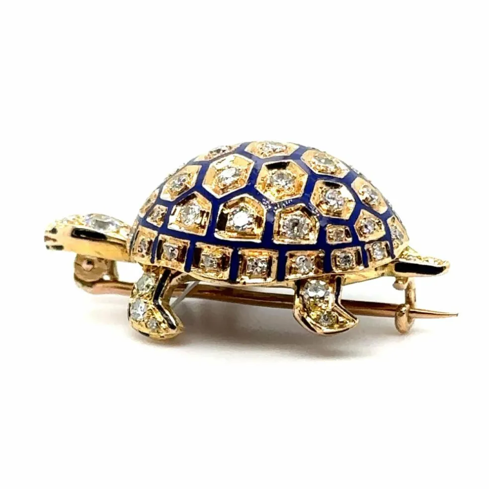 Broche tortue en or, émaillée et sertie de diamants