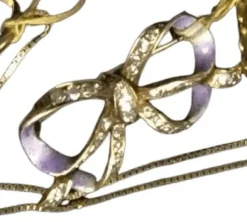 Broche victorienne en émail et diamants