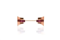 Broche vintage en or 18k et rubis synthétiques