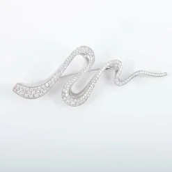 Broche Wenpe or blanc diamants